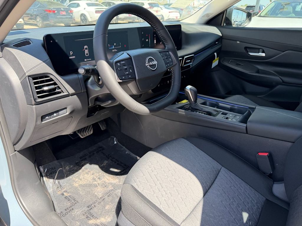 Thumbnail: 2026 Nissan Sentra - 2
