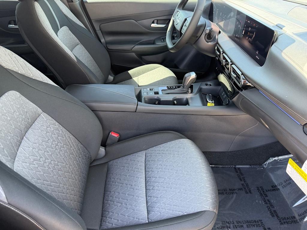 Thumbnail: 2026 Nissan Sentra - 9