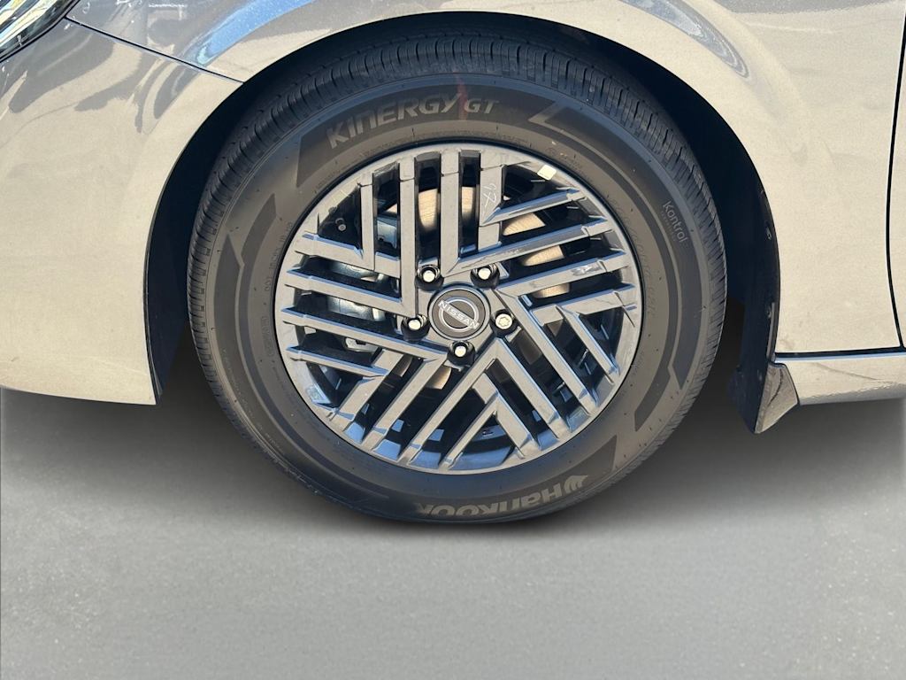 Thumbnail: 2026 Nissan Sentra - 5