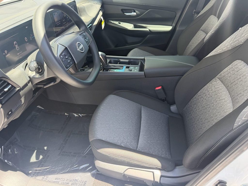 Thumbnail: 2026 Nissan Sentra - 8
