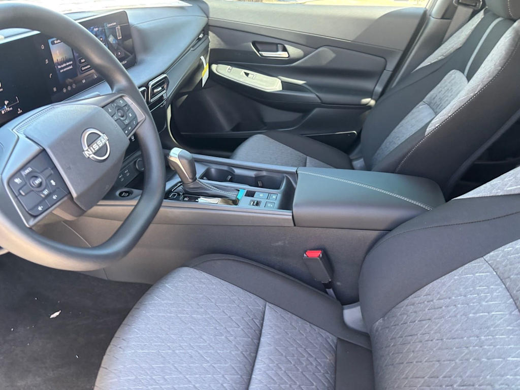 Thumbnail: 2026 Nissan Sentra - 19