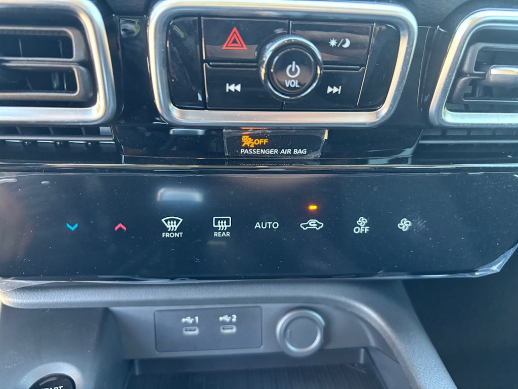 Thumbnail: 2026 Nissan Sentra - 23