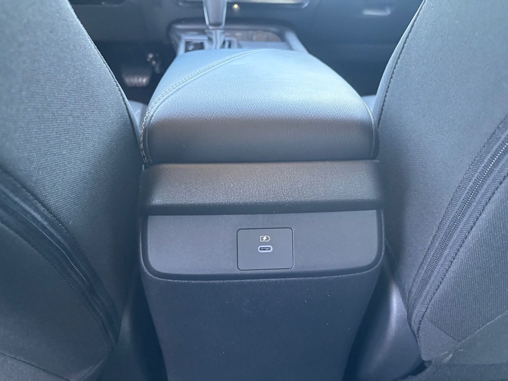 Thumbnail: 2026 Nissan Sentra - 18