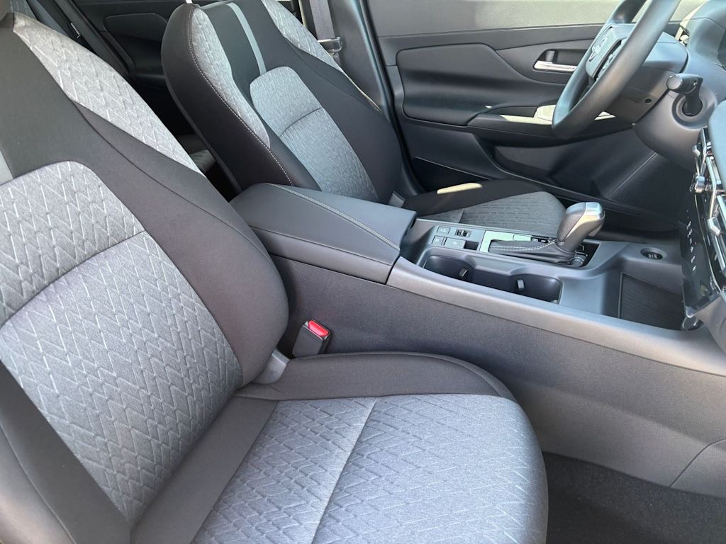 Thumbnail: 2026 Nissan Sentra - 9