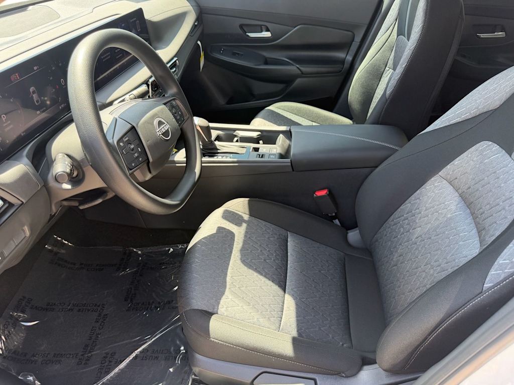 Thumbnail: 2026 Nissan Sentra - 6