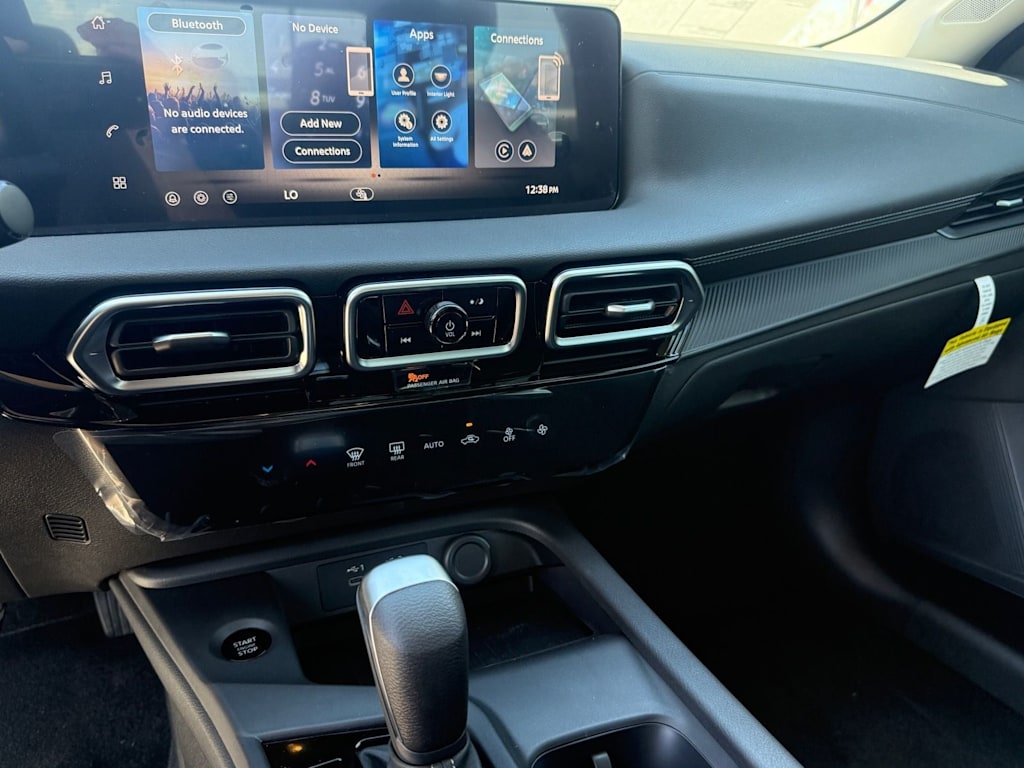 Thumbnail: 2026 Nissan Sentra - 9