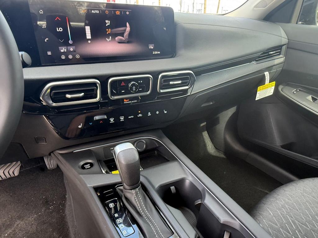 Thumbnail: 2026 Nissan Sentra - 9