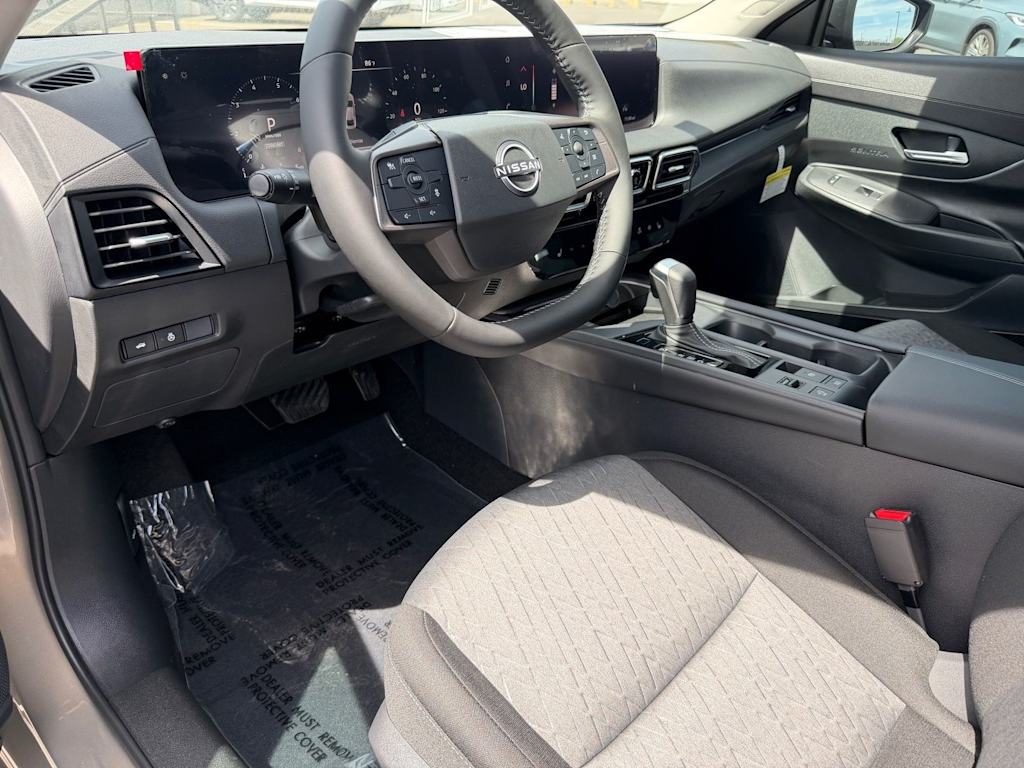 Thumbnail: 2026 Nissan Sentra - 2