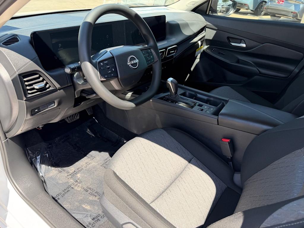 Thumbnail: 2026 Nissan Sentra - 6