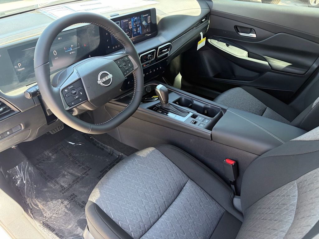 Thumbnail: 2026 Nissan Sentra - 2