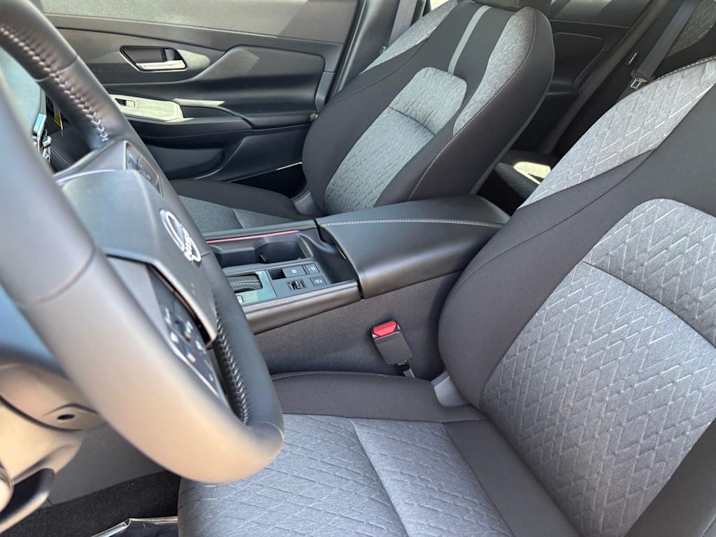 Thumbnail: 2026 Nissan Sentra - 9