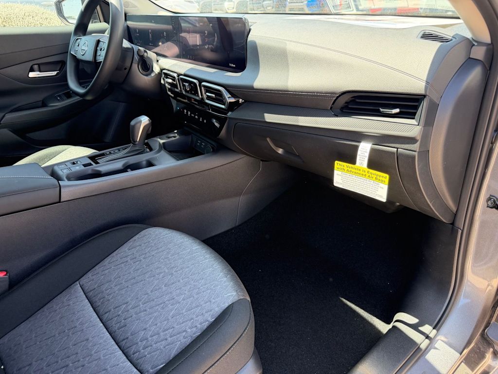 Thumbnail: 2026 Nissan Sentra - 8