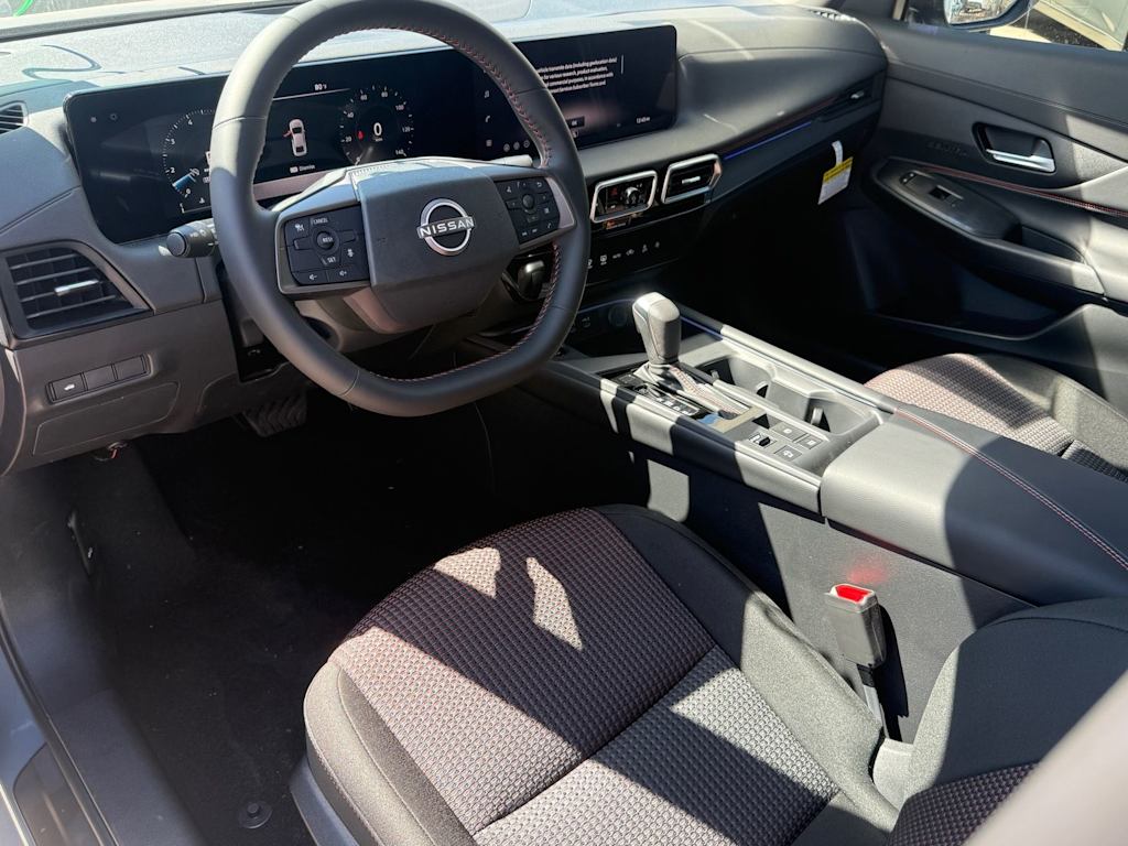Thumbnail: 2026 Nissan Sentra - 2