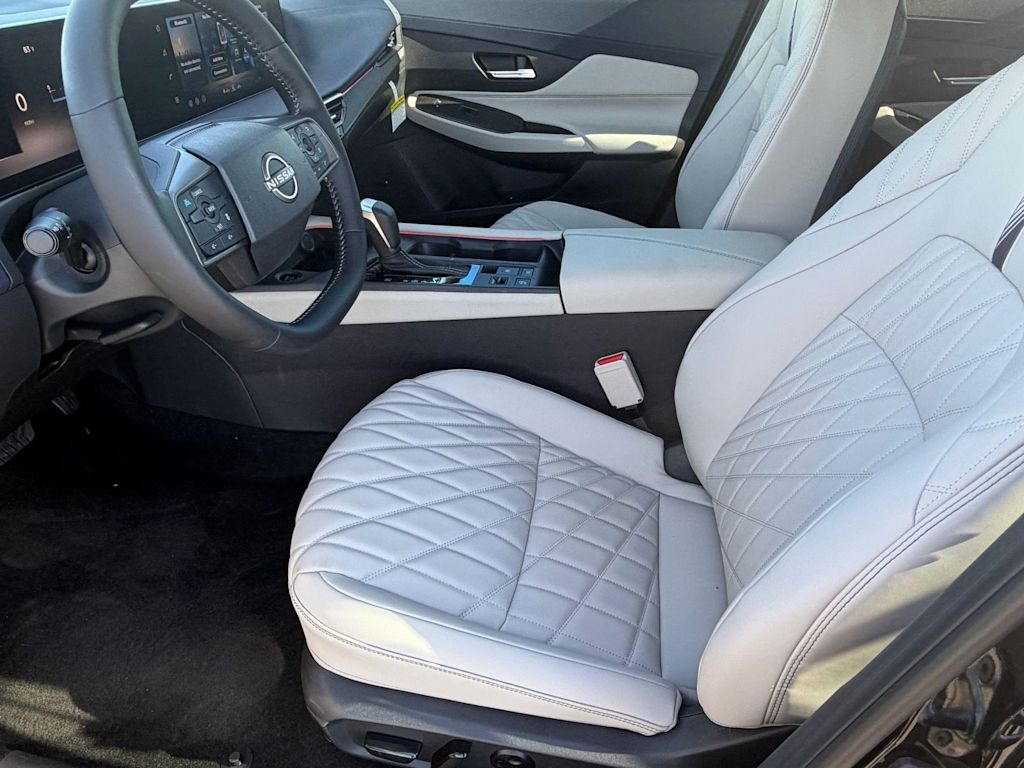 Thumbnail: 2026 Nissan Sentra - 8