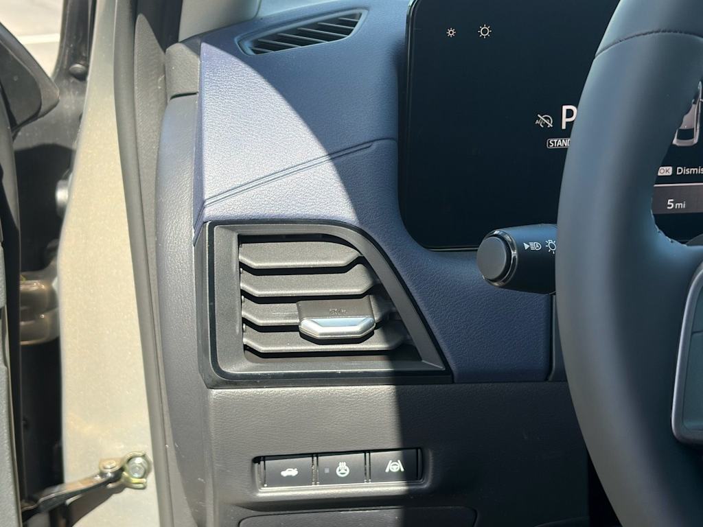 Thumbnail: 2026 Nissan Sentra - 21