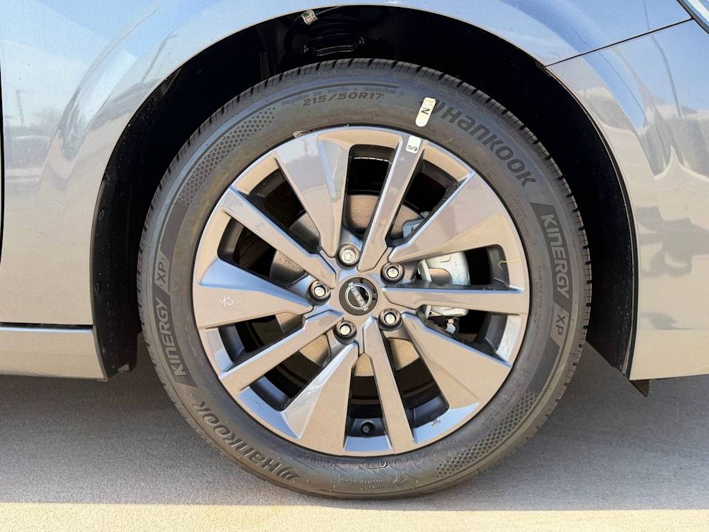 Thumbnail: 2026 Nissan Sentra - 6