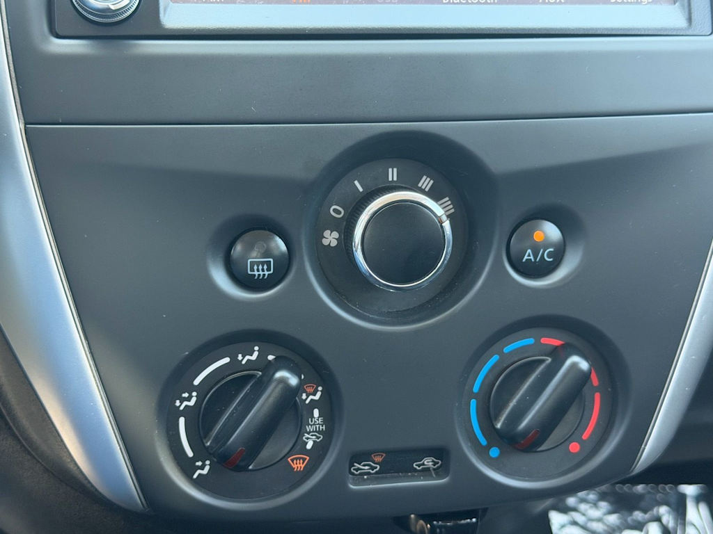 Thumbnail: 2019 Nissan Versa Note - 22