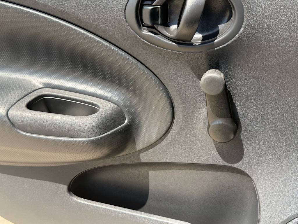 Thumbnail: 2019 Nissan Versa Note - 19
