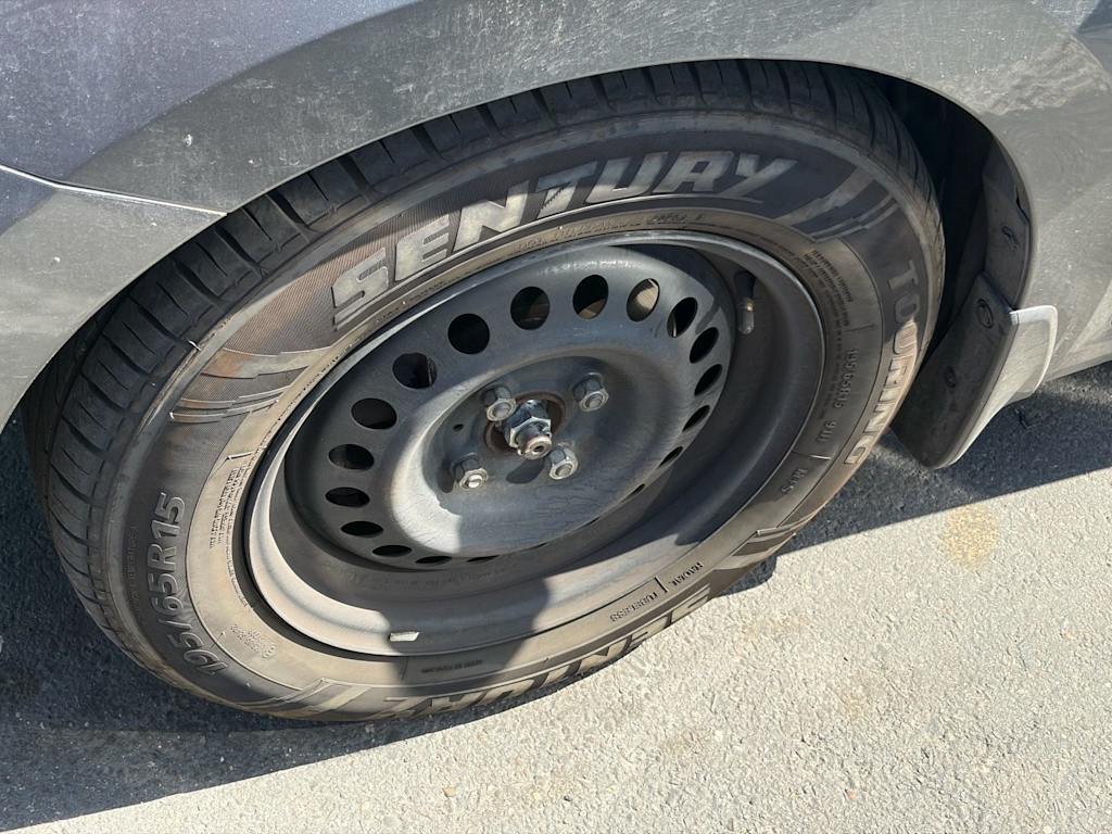 Thumbnail: 2021 Nissan Versa - 4
