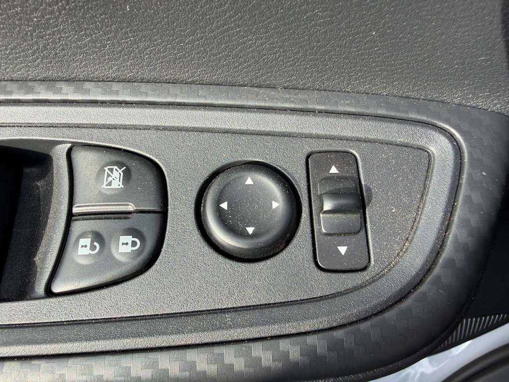 Thumbnail: 2025 Nissan Versa - 19