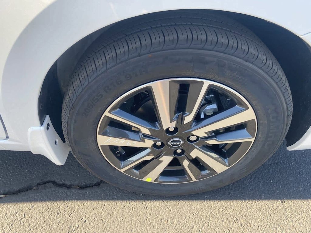 Thumbnail: 2025 Nissan Versa - 6