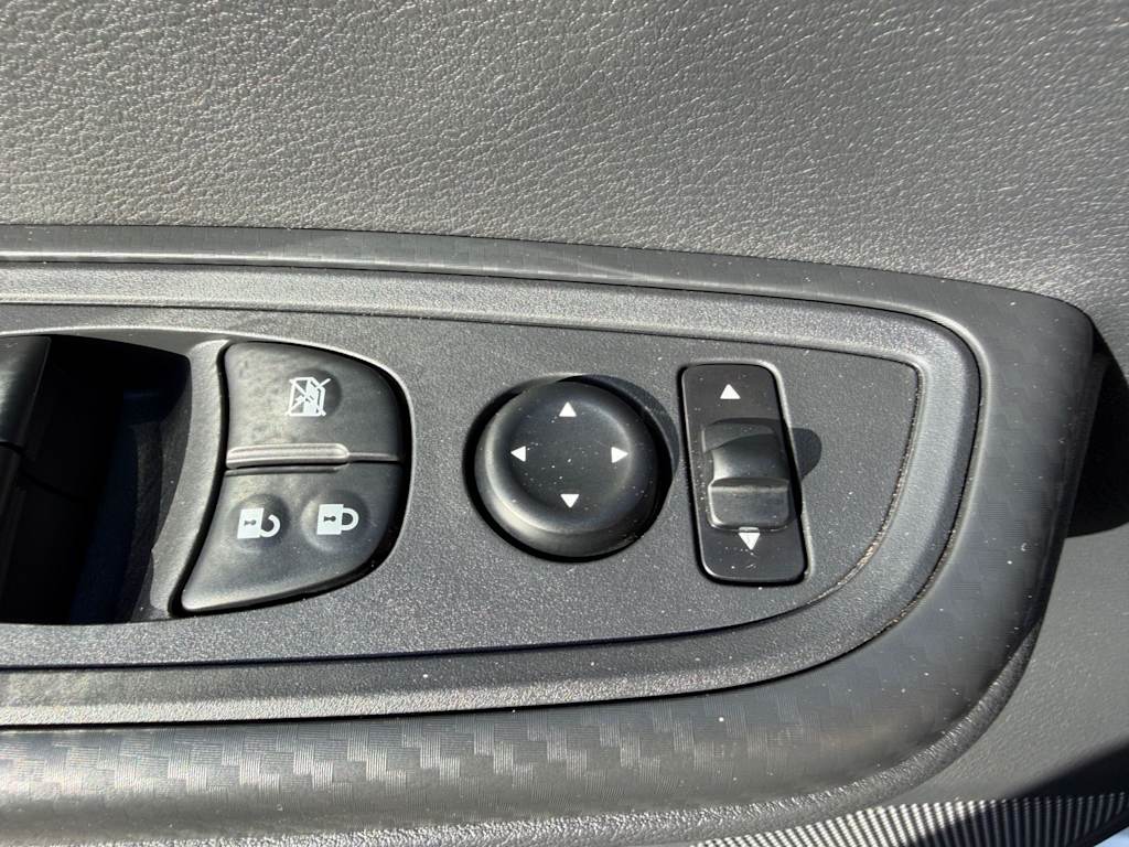 Thumbnail: 2025 Nissan Versa - 18