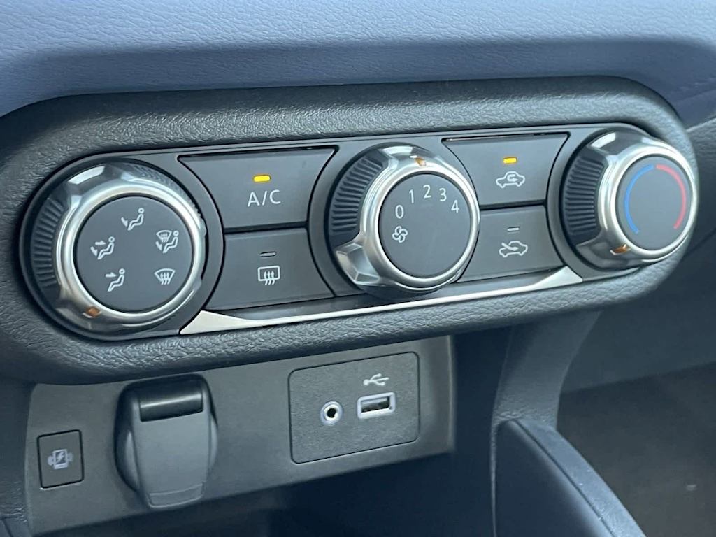 Thumbnail: 2025 Nissan Versa - 21