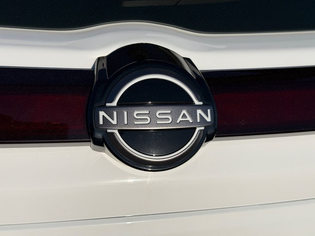 Thumbnail: 2025 Nissan Kicks - 7