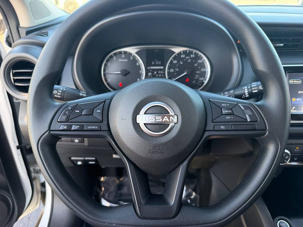 Thumbnail: 2025 Nissan Kicks - 13
