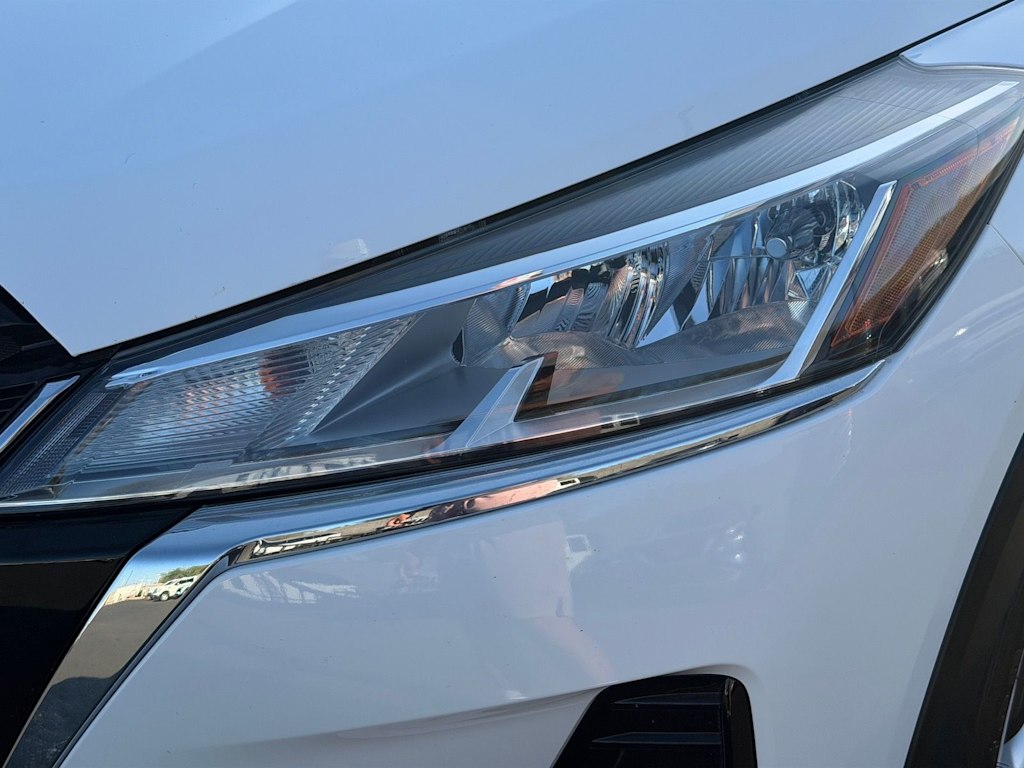 Thumbnail: 2025 Nissan Kicks - 34