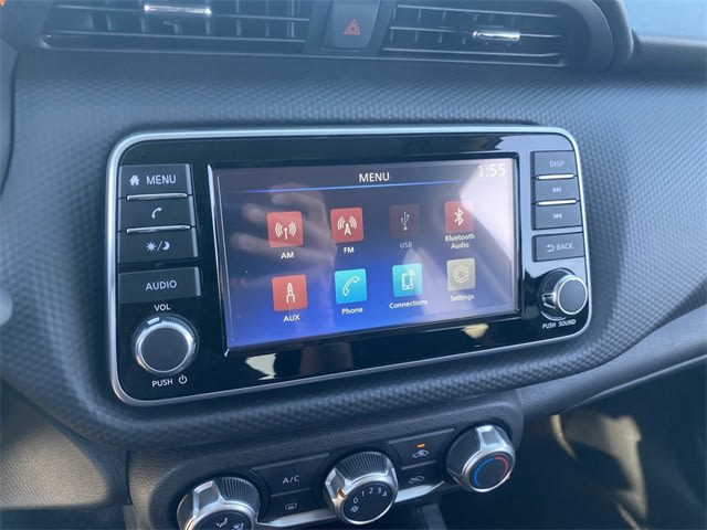 2025 Nissan Kicks S 12