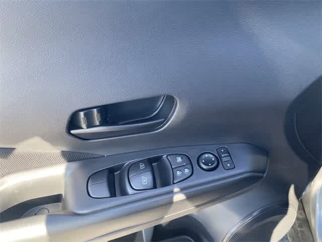 Thumbnail: 2025 Nissan Kicks - 23