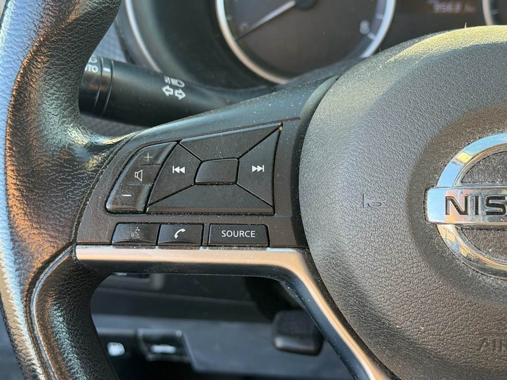 Thumbnail: 2021 Nissan Kicks - 16