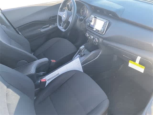 Thumbnail: 2025 Nissan Kicks - 21