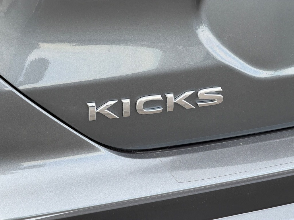 Thumbnail: 2025 Nissan Kicks - 28