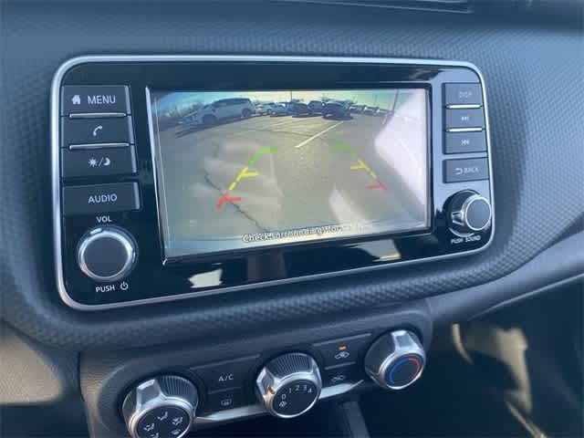 Thumbnail: 2025 Nissan Kicks - 24