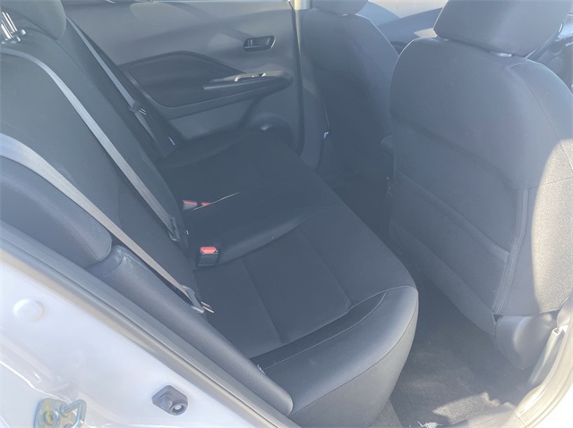 2025 Nissan Kicks S 10