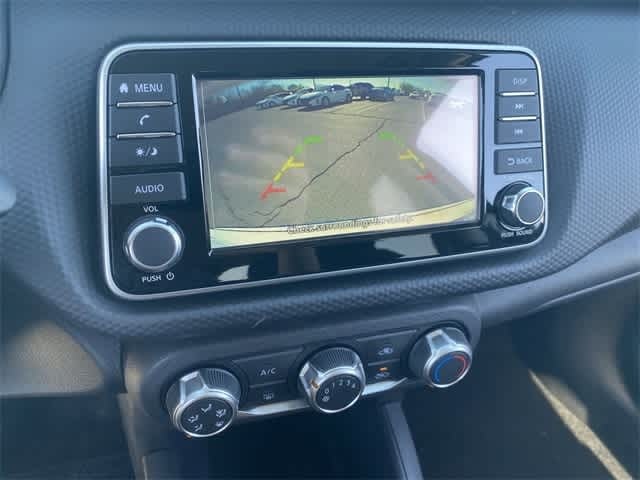 Thumbnail: 2025 Nissan Kicks - 24