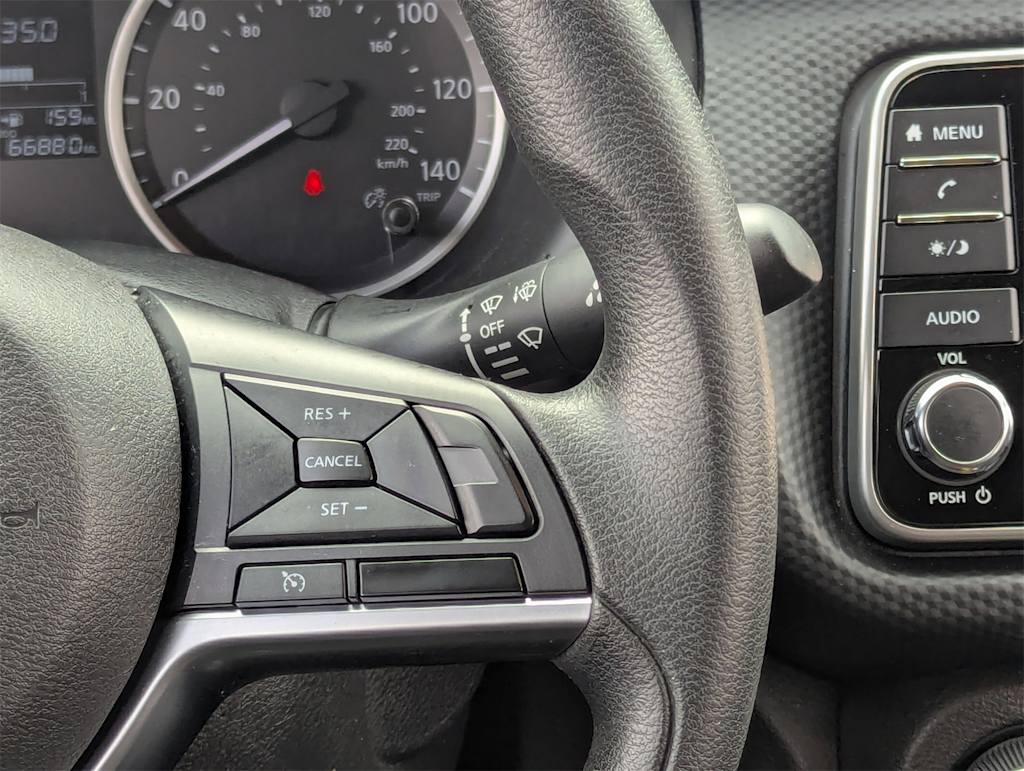 Thumbnail: 2021 Nissan Kicks - 27