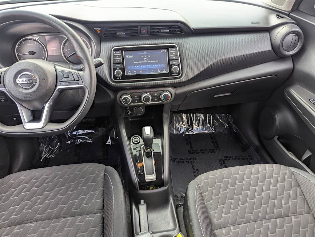 Thumbnail: 2021 Nissan Kicks - 12