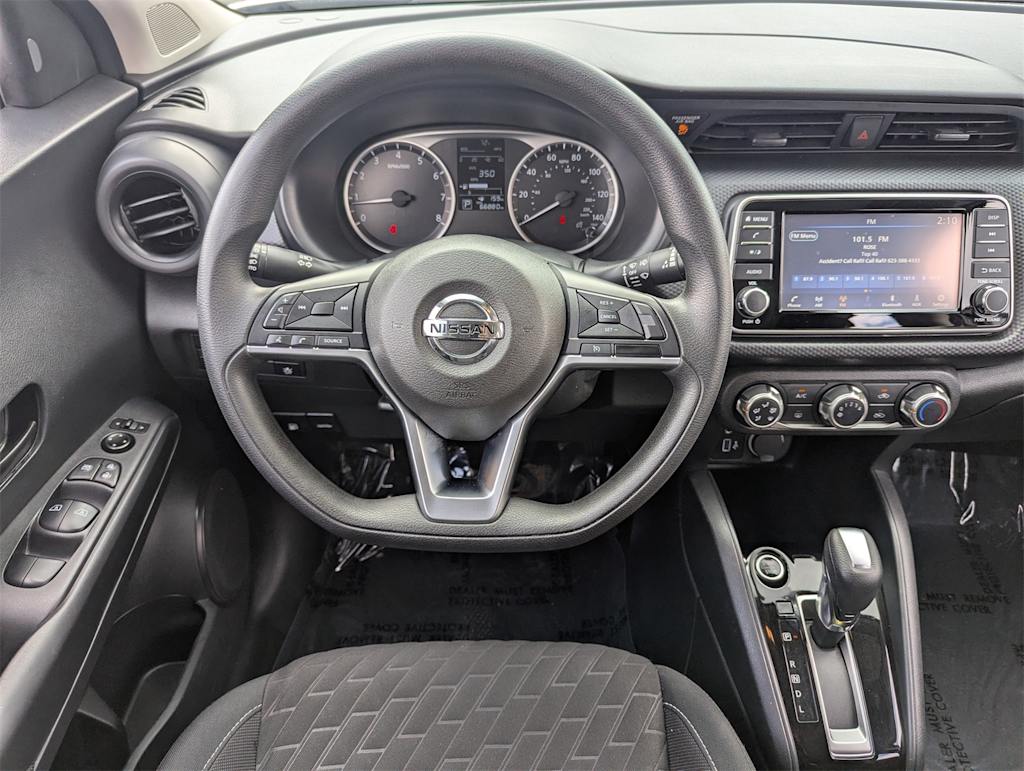 Thumbnail: 2021 Nissan Kicks - 25