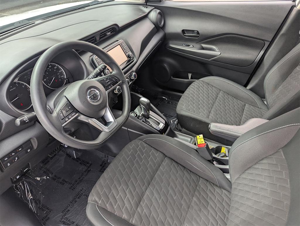 Thumbnail: 2021 Nissan Kicks - 8