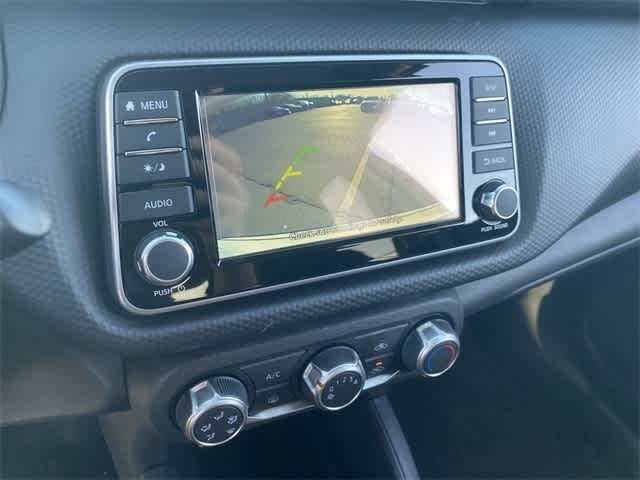 Thumbnail: 2025 Nissan Kicks - 25