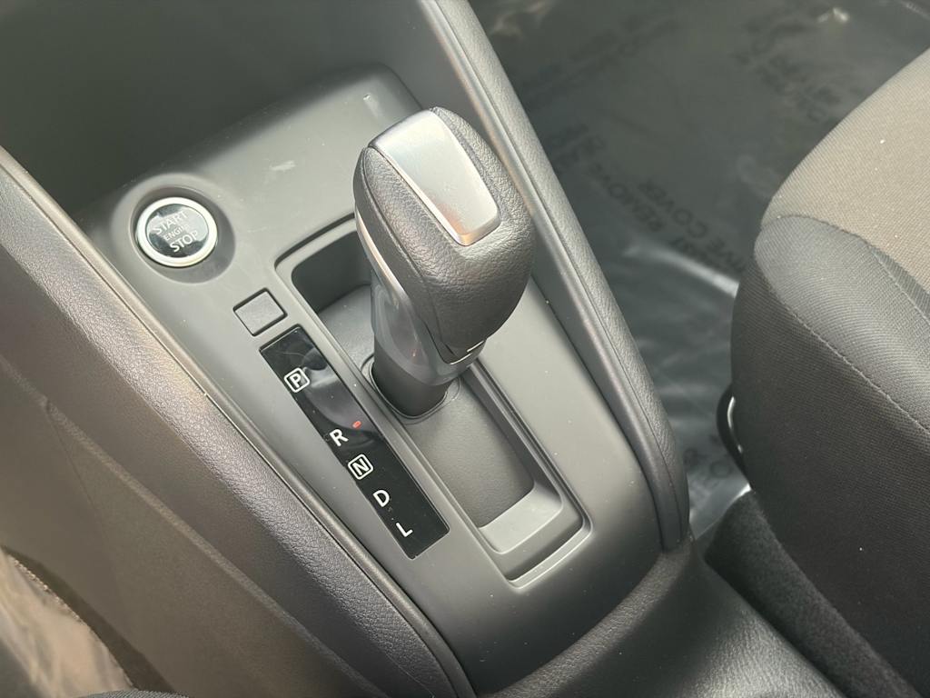 Thumbnail: 2025 Nissan Kicks - 14