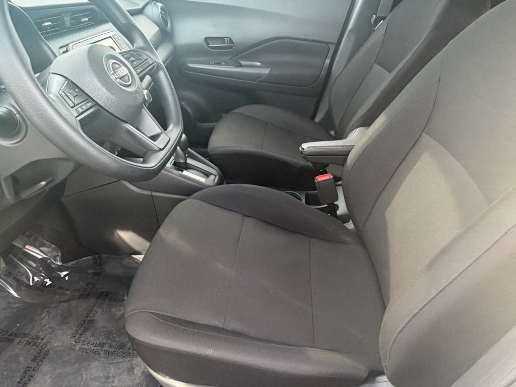 Thumbnail: 2025 Nissan Kicks - 10