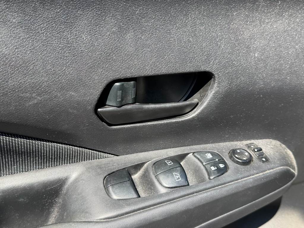 Thumbnail: 2019 Nissan Kicks - 11