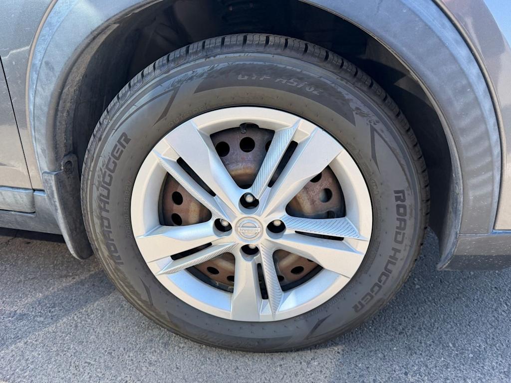 Thumbnail: 2019 Nissan Kicks - 3