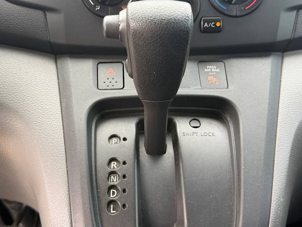 Thumbnail: 2020 Nissan NV200 - 28