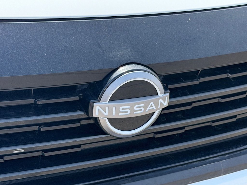 Thumbnail: 2025 Nissan Kicks - 3