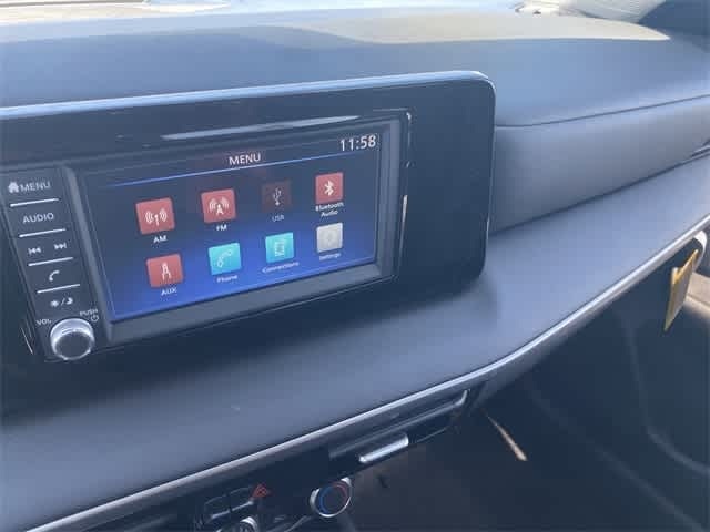 Thumbnail: 2025 Nissan Kicks - 12